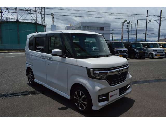 ホンダ Ｎ　ＢＯＸ カスタム ６６０ Ｇ Ｌ ホンダセンシング ４ＷＤ R1年 (中国) 99