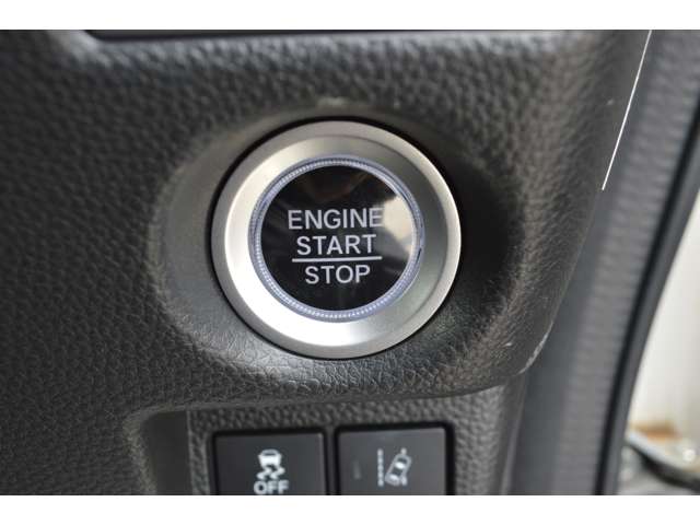ホンダ Ｎ　ＢＯＸ カスタム ６６０ Ｇ Ｌ ホンダセンシング ４ＷＤ R1年 (中国) 99