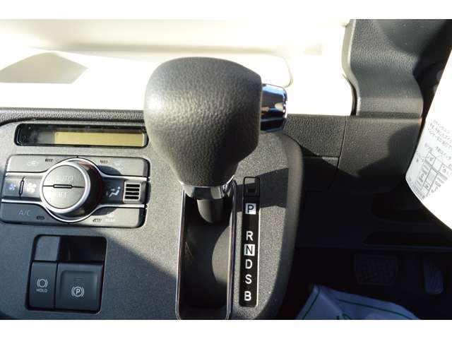 ダイハツ ムーヴ　キャンバス ６６０ ストライプス Ｇ ４ＷＤ R7年 (中国) 99