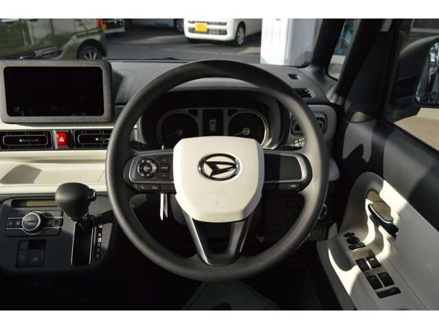 ダイハツ ムーヴ　キャンバス ６６０ ストライプス Ｇ ４ＷＤ R7年 (中国) 99