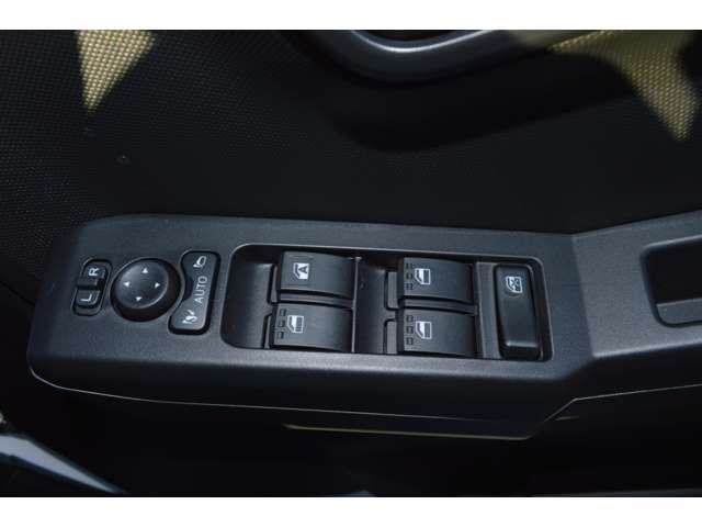 ダイハツ タフト ６６０ Ｇ クロム ベンチャー ４ＷＤ R7年 (中国) 99
