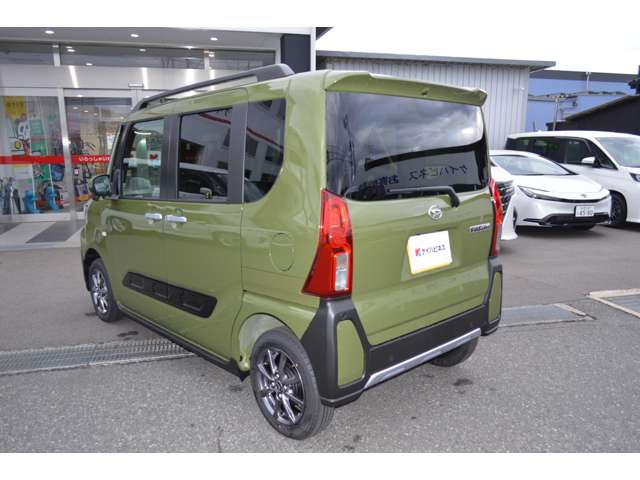 ダイハツ タント ６６０ ファンクロス ４ＷＤ R7年 (中国) 99