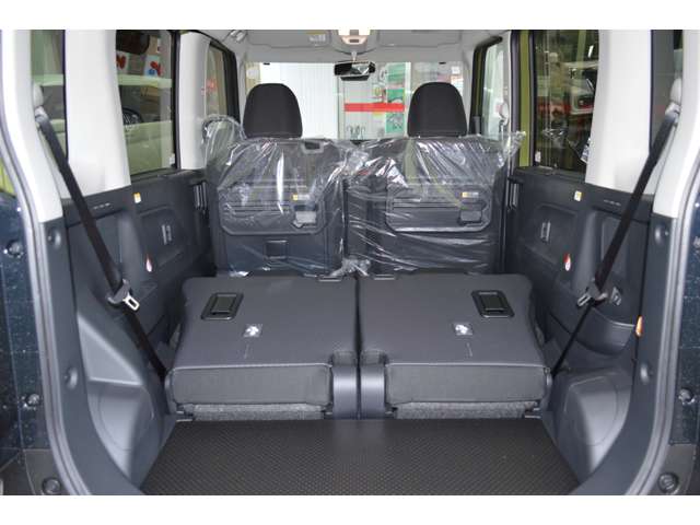 ダイハツ タント ６６０ ファンクロス ４ＷＤ R7年 (中国) 99