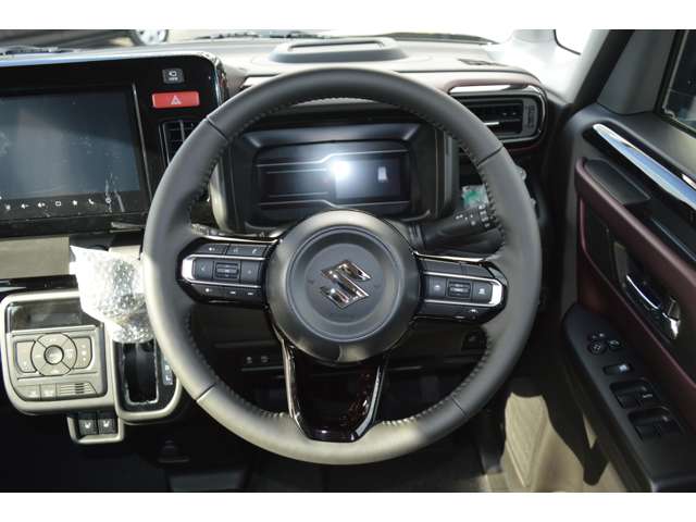 スズキ スペーシア ６６０ カスタム ハイブリッド ＸＳ ４ＷＤ R7年 (中国) 99