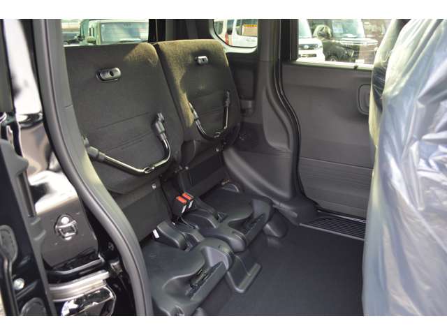 ホンダ Ｎ　ＢＯＸ カスタム ６６０ ４ＷＤ R7年 (中国) 99