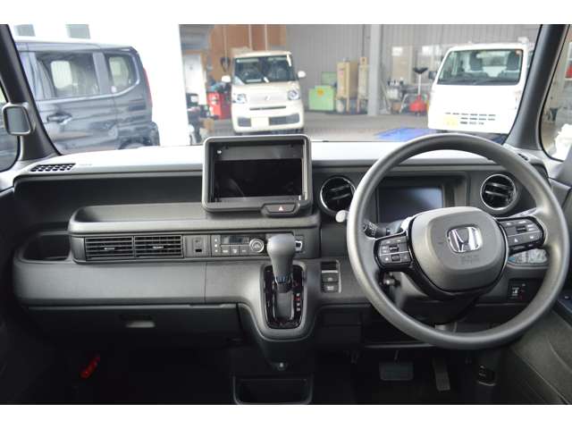 ホンダ Ｎ　ＢＯＸ カスタム ６６０ ４ＷＤ R7年 (中国) 99