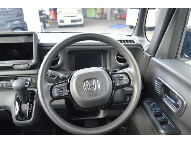 ホンダ Ｎ　ＢＯＸ カスタム ６６０ ４ＷＤ R7年 (中国) 99