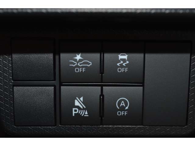 ダイハツ タント ６６０ カスタム Ｘ R7年 (中国) 99