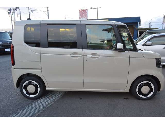 ホンダ Ｎ　ＢＯＸ ６６０ ファッションスタイル R6年 (中国) 99