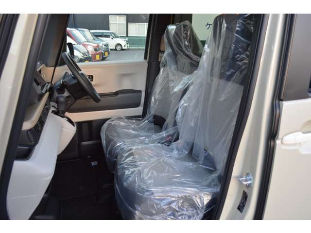 ホンダ Ｎ　ＢＯＸ ６６０ ファッションスタイル R6年 (中国) 99