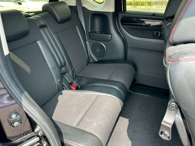 ホンダ Ｎ　ＢＯＸ ６６０ カスタムＧ ターボＳＳパッケージ H29年 (中国) 99