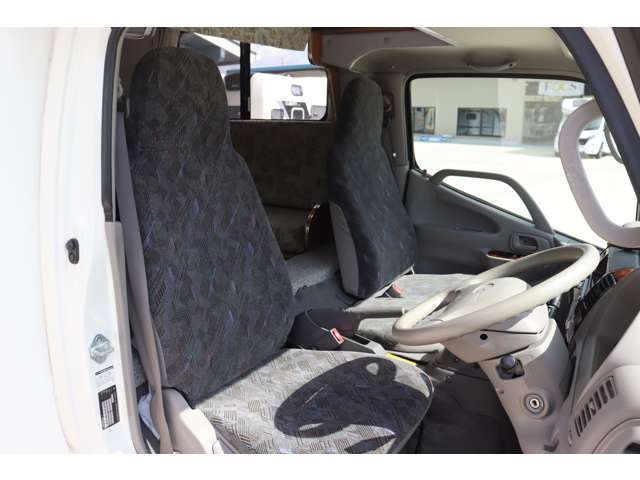 トヨタ カムロード ヨコハマモーターセールス H16年 (近畿) 99