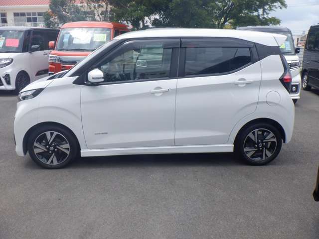 日産 デイズ ６６０ ハイウェイスターＧターボ プロパイロット エディション R4年 (東海) 99