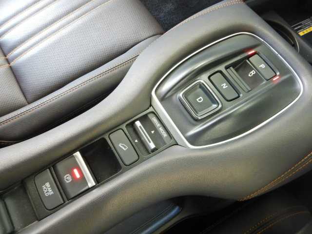 ホンダ ＺＲ－Ｖ ２．０ Ｅ：ＨＥＶ Ｚ R5年 (九州・沖縄) 99