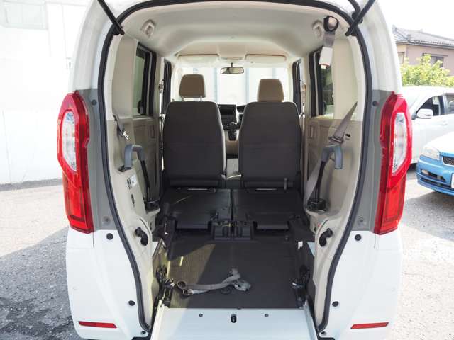 ホンダ Ｎ　ＢＯＸ ６６０ Ｇ スロープ 車イス専用装備装着車 ４ＷＤ R1年 (甲信越・北陸) 99
