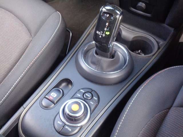 ミニ ミニクロスオーバー クーパー Ｄ R3年 (関東) 99