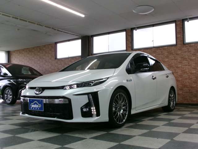 トヨタ プリウスＰＨＶ １．８ Ｓ ＧＲ スポーツ H29年 (東北) 99