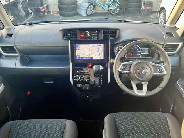 トヨタ ルーミー １．０ カスタム Ｇ－Ｔ R5年 (近畿) 99