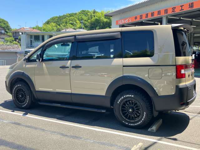 三菱 デリカ　Ｄ：５ ２．４ Ｇ ナビパッケージ ４ＷＤ H19年 (中国) 99