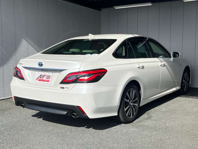 トヨタ クラウン　ハイブリッド ハイブリッド ２．５ Ｓ ＦＯＵＲ Ｃパッケージ ４ＷＤ R1年 (東北) 99