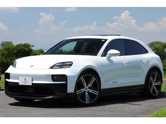 ポルシェ マカン エレクトリックＧＴＳ R8年 (東海) 99