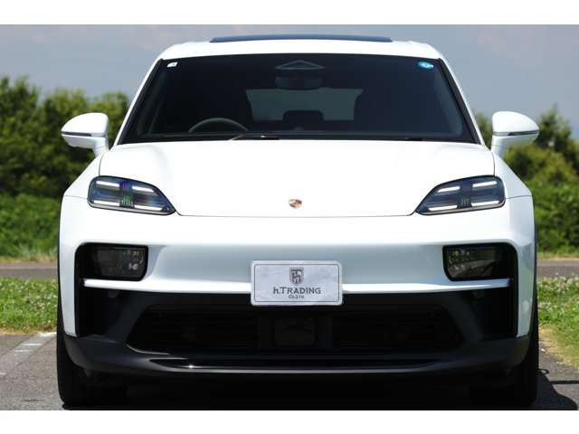 ポルシェ マカン エレクトリックＧＴＳ R8年 (東海) 99