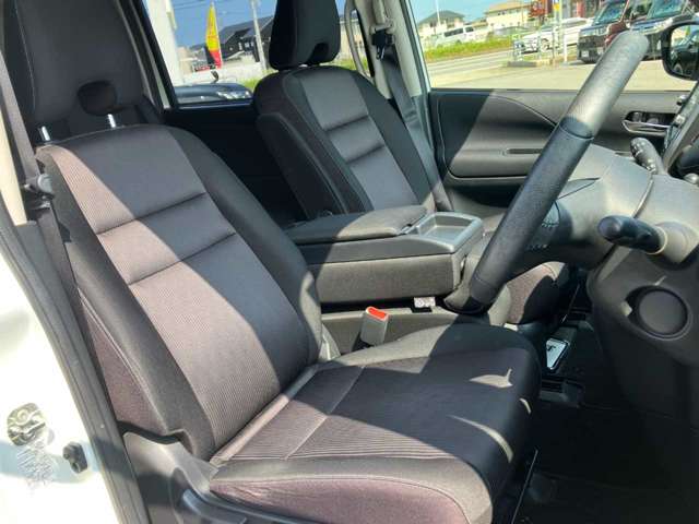 日産 セレナ ２．０ ハイウェイスター Ｖセレクション H30年 (四国) 99