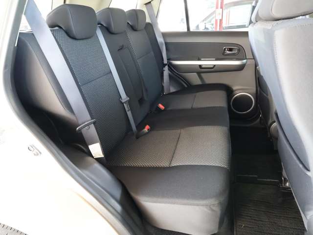 スズキ エスクード ２．０ ＸＧ ４ＷＤ H17年 (関東) 99