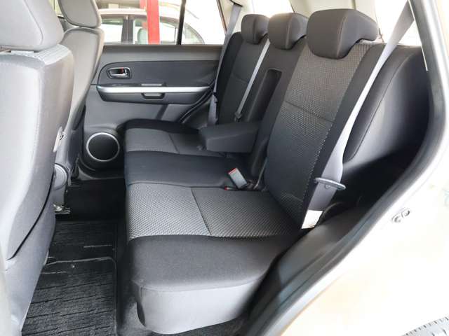 スズキ エスクード ２．０ ＸＧ ４ＷＤ H17年 (関東) 99