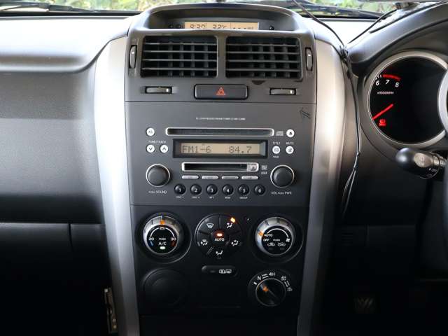 スズキ エスクード ２．０ ＸＧ ４ＷＤ H17年 (関東) 99