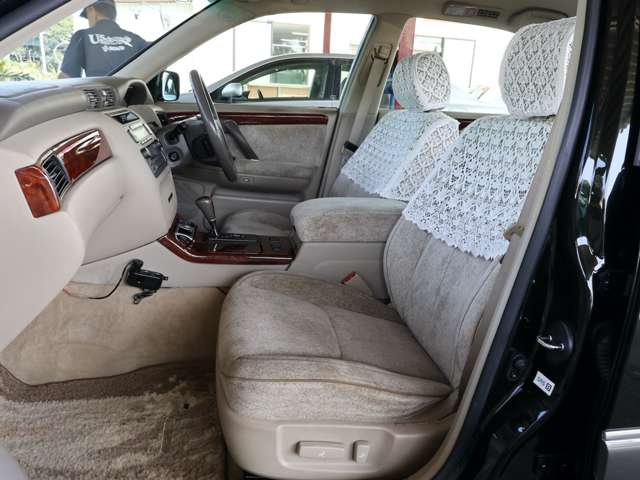 トヨタ クラウンマジェスタ ３．０ Ｃタイプ H13年 (関東) 99