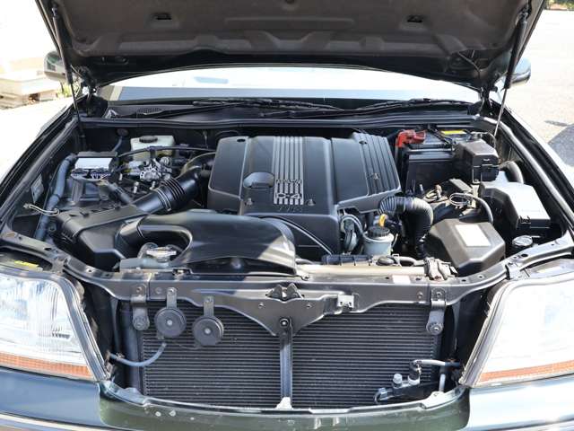 トヨタ クラウンマジェスタ ３．０ Ｃタイプ H13年 (関東) 99