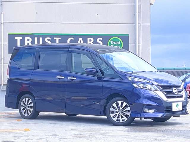 日産 セレナ ２．０ ハイウェイスター H29年 (近畿) 99