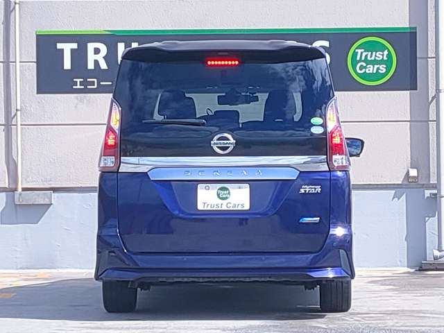 日産 セレナ ２．０ ハイウェイスター H29年 (近畿) 99