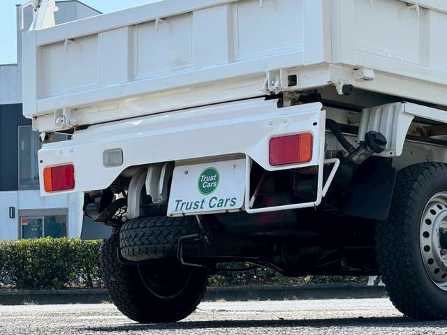 スズキ キャリイトラック ６６０ 頑丈ダンプ ３方開 ４ＷＤ H26年 (近畿) 99