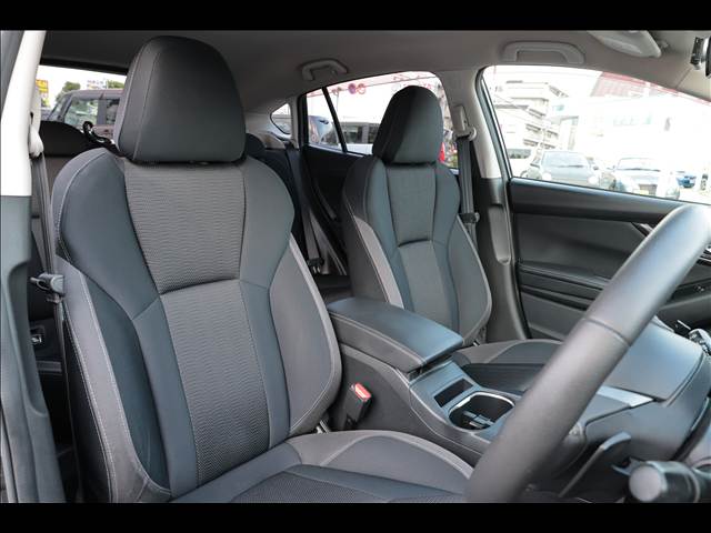 スバル インプレッサスポーツ ２．０Ｉ－Ｓ ＥＹＥＳＩＧＨＴ H28年 (関東) 99