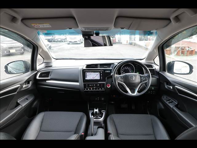 ホンダ フィット　ハイブリッド ＨＹＢＲＩＤＬ ＨＯＮＤＡ ＳＥＮＳＩＮＧ R1年 (関東) 99
