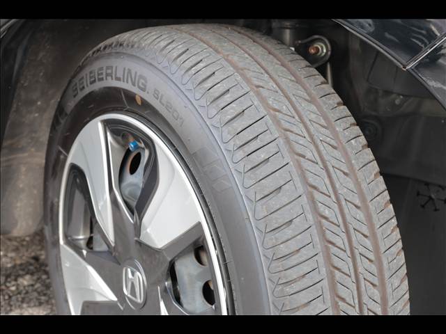 ホンダ フィット　ハイブリッド ＨＹＢＲＩＤＬ ＨＯＮＤＡ ＳＥＮＳＩＮＧ R1年 (関東) 99
