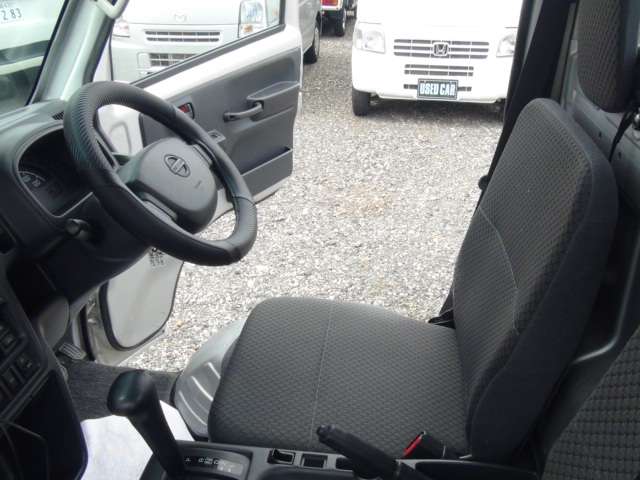日産 ＮＴ１００クリッパー ６６０ ＧＸ ４ＷＤ H28年 (九州・沖縄) 99