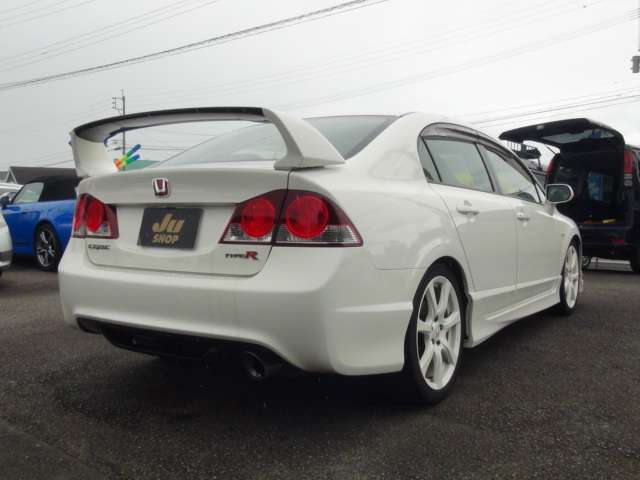ホンダ シビック ２．０ H19年 (九州・沖縄) 99