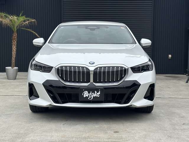 ＢＭＷ ５シリーズ ５２３Ｄ Ｘドライブ Ｍスポーツ ディーゼルターボ ４ＷＤ R7年 (関東) 99