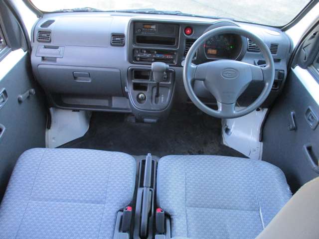 スバル サンバーバン ６６０ ＶＢ H27年 (関東) 99
