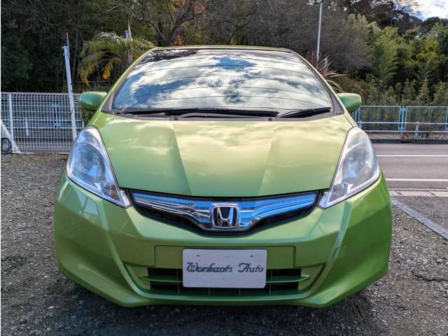 ホンダ フィット　ハイブリッド １．３ スマートセレクション H23年 (関東) 99