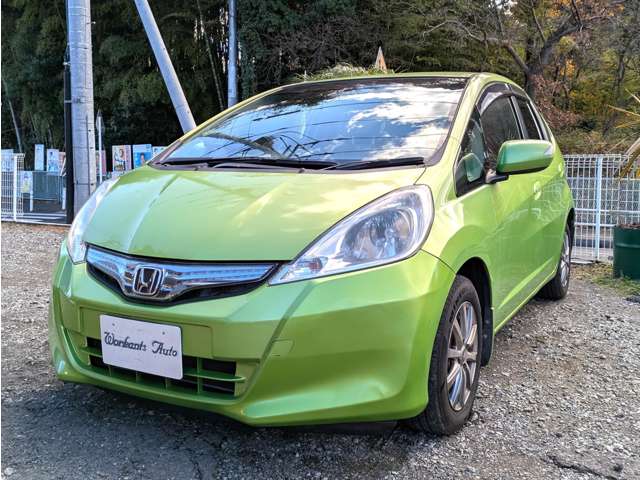 ホンダ フィット　ハイブリッド １．３ スマートセレクション H23年 (関東) 99