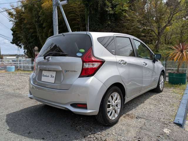 日産 ノート １．２ Ｅ－ＰＯＷＥＲ メダリスト H28年 (関東) 99