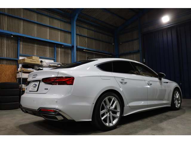 アウディ Ａ５　スポーツバック ４０ ＴＤＩ クワトロ Ｓライン ４ＷＤ R5年 (東海) 99