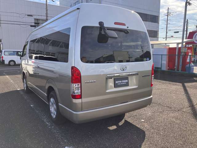 トヨタ ハイエースワゴン ２．７ グランドキャビン ４ＷＤ H28年 (東海) 99
