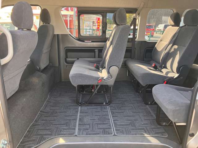 トヨタ ハイエースワゴン ２．７ グランドキャビン ４ＷＤ H28年 (東海) 99