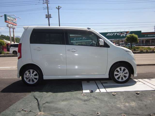 スズキ ワゴンＲ ６６０ ＦＸ リミテッド ４ＷＤ H21年 (関東) 99
