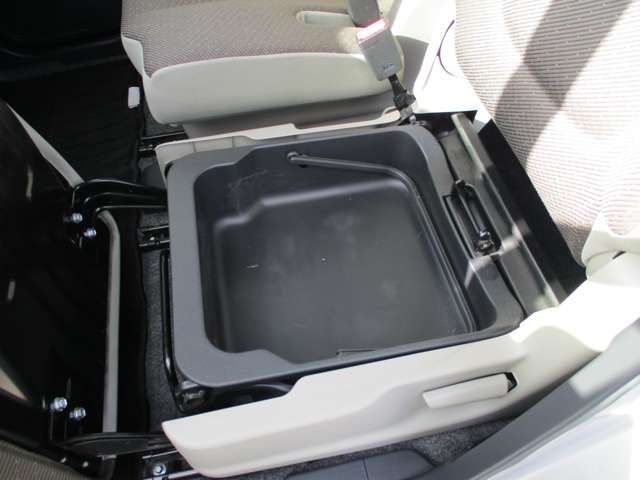 マツダ フレア ６６０ ＸＧ ４ＷＤ H26年 (関東) 99